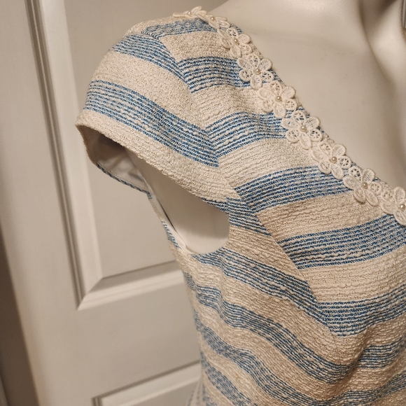 Lilly Pulitzer Size 8 Striped Dress - Picture 4 of 7